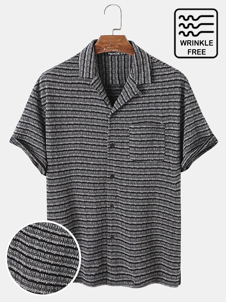 Men's Striped Textured Seersucker Wrinkle-Free Casual Short Sleeve Shirt with Pockets