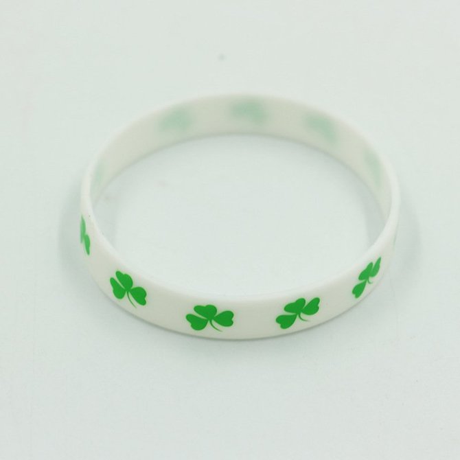 St. Patrick's Day Shamrock Rubber Wristbands Green Clover Lucky Charm Bracelets
