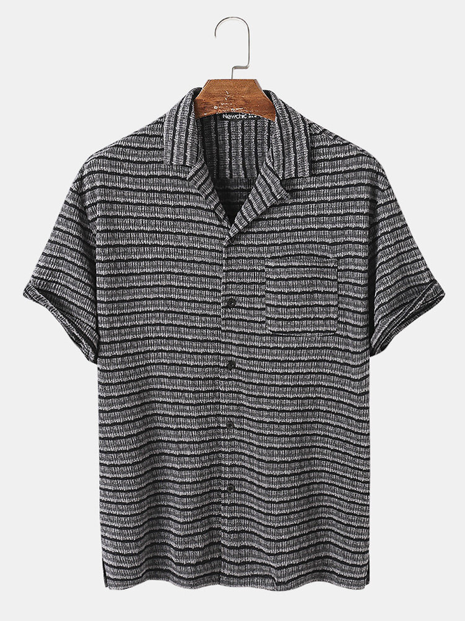 Men's Striped Textured Seersucker Wrinkle-Free Casual Short Sleeve Shirt with Pockets