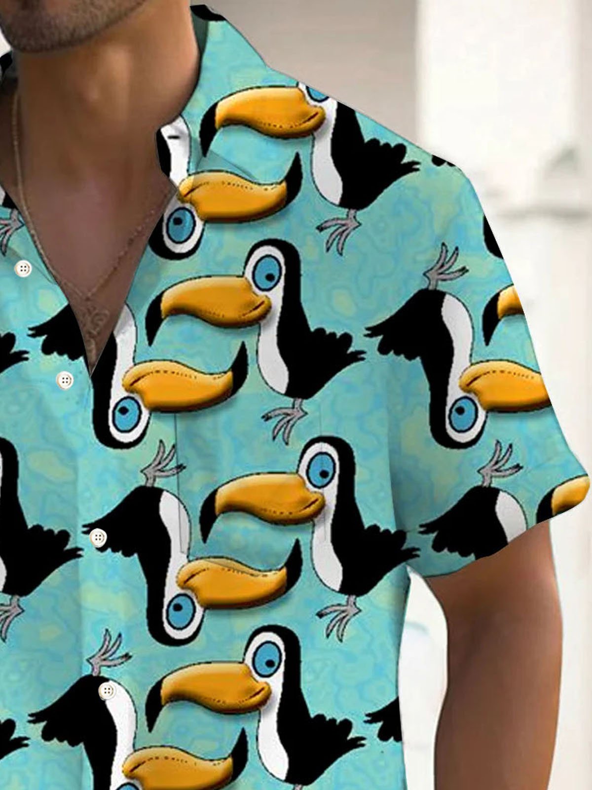 Royaura® Hawaiian Toucan Animal Print Men's Button Pocket Short Sleeve Shirt